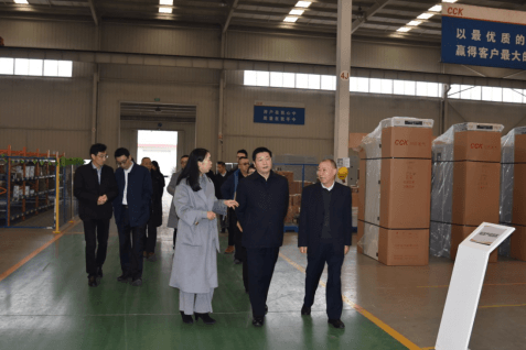 亲清新型政商关系发新芽    成都市委常委吴凯调研走访pp电子模拟器集团