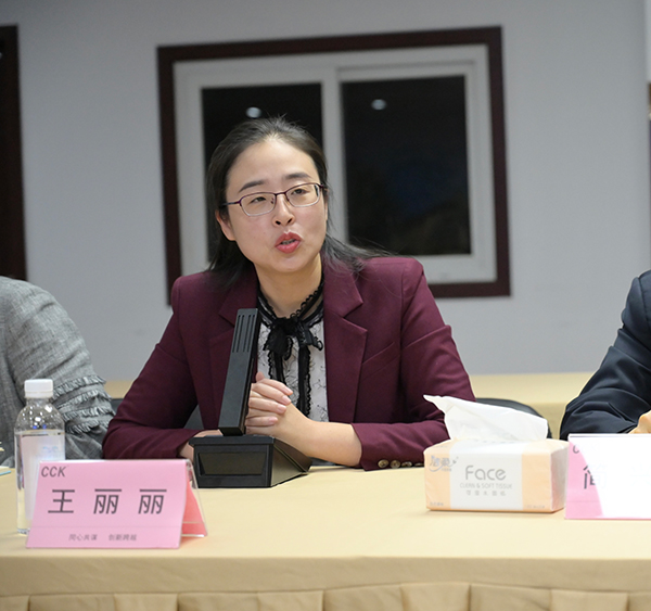1697679954501295.jpg 幼3锦城王丽丽书记.jpg